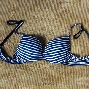 Lightly padded fancy push up bra